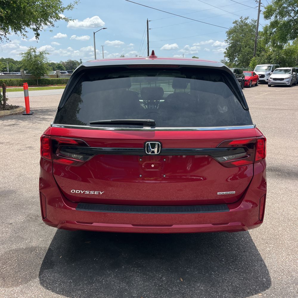 2025 Honda Odyssey Touring