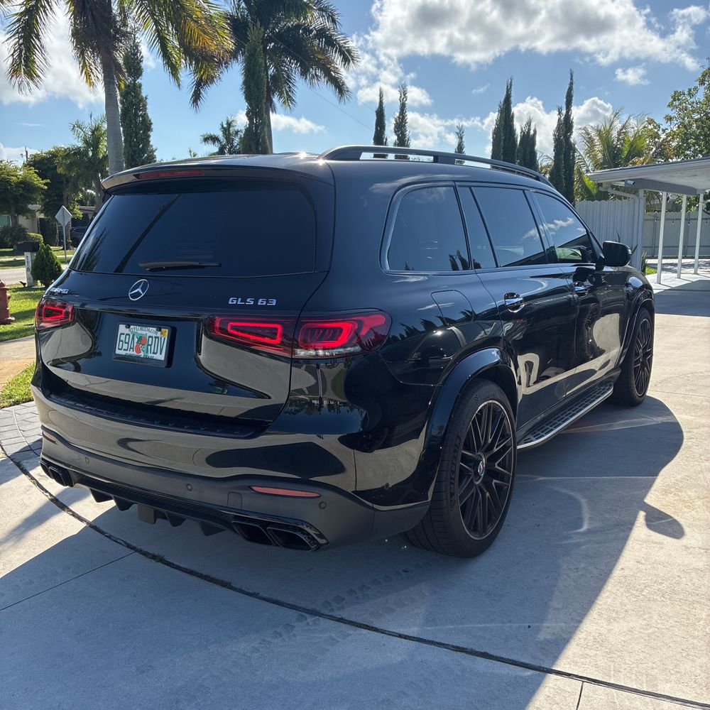 2022 Mercedes-Benz GLS AMG GLS 63