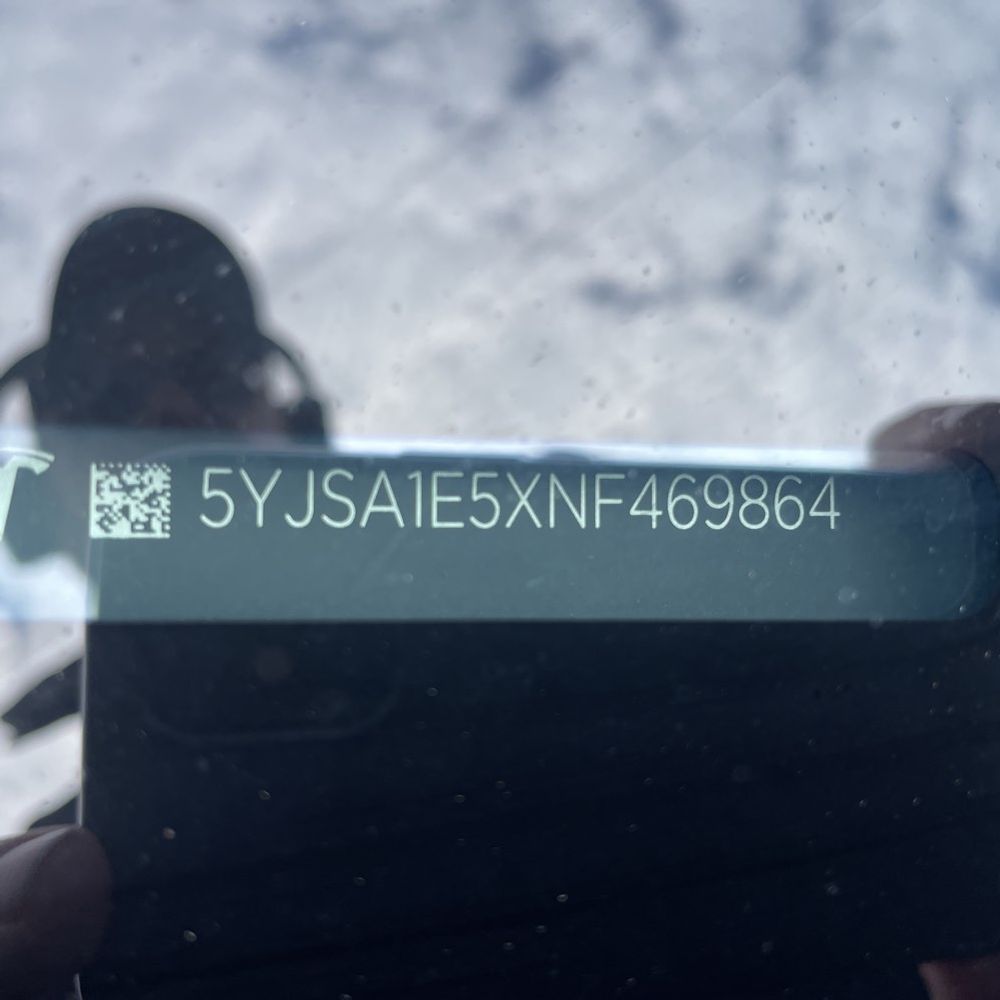 2022 Tesla Model S Base