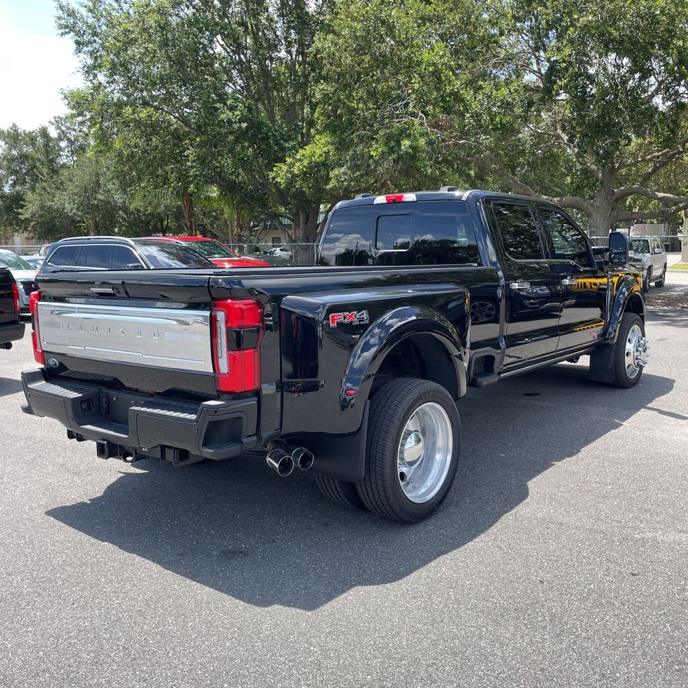 2024 Ford F-450 Super Duty Limited