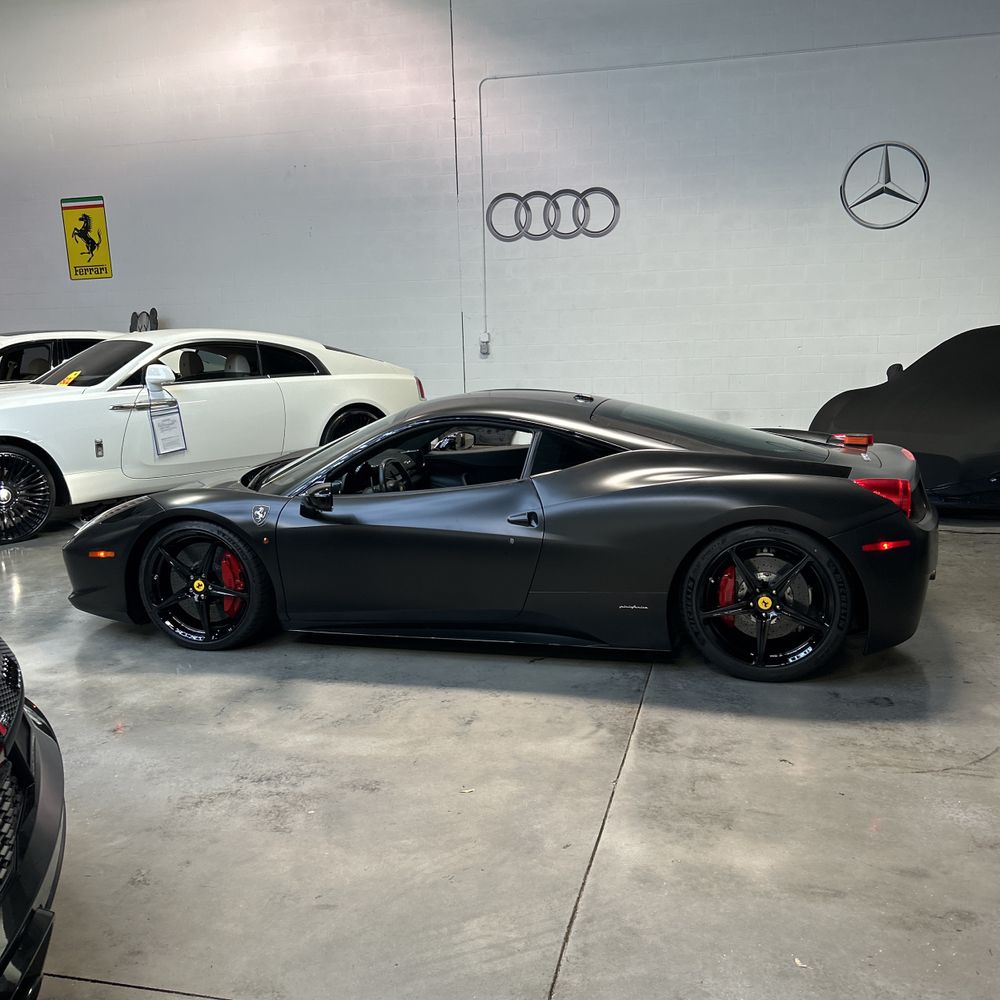2010 Ferrari 458 Italia Base