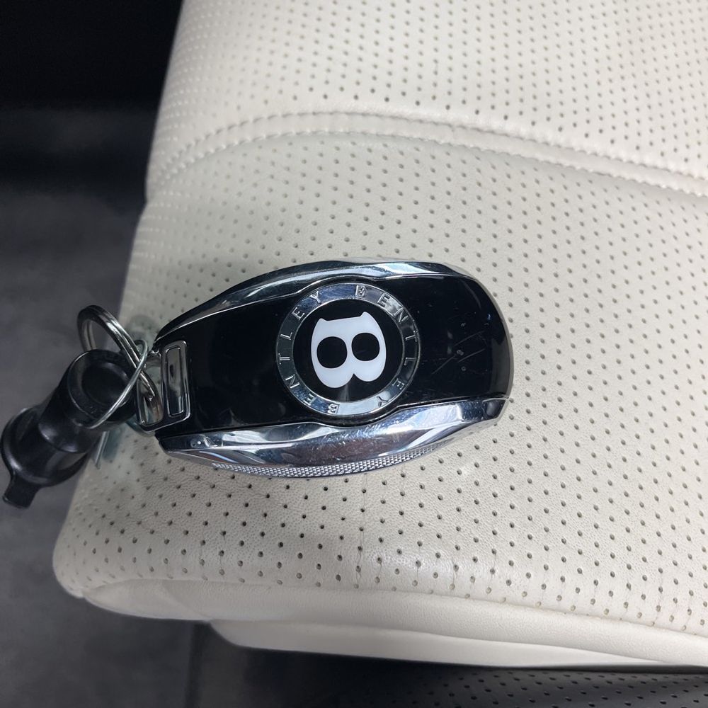 2021 Bentley Bentayga V8