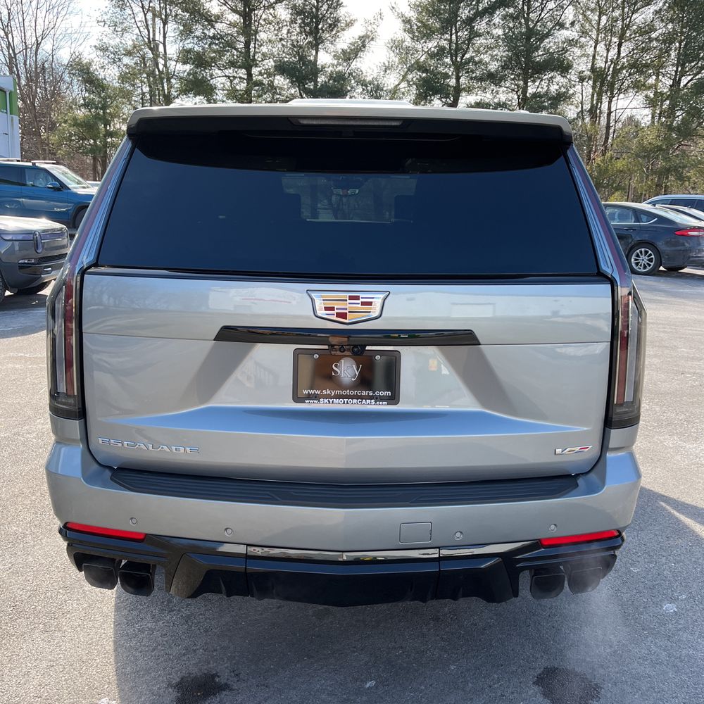 2025 Cadillac Escalade ESV V-Series