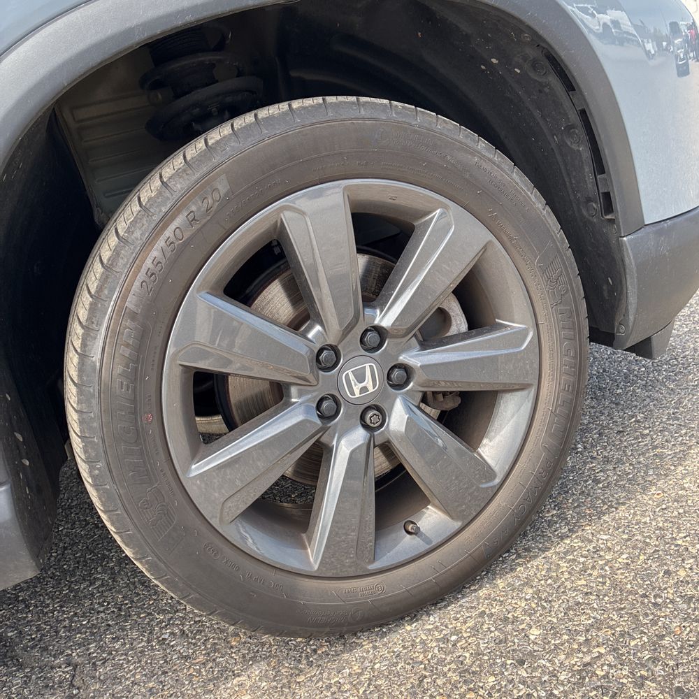 2025 Honda Pilot Sport