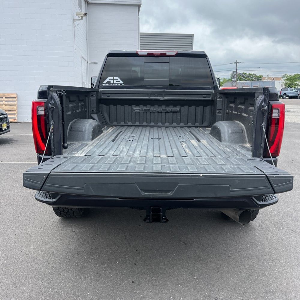 2024 GMC Sierra 3500HD Denali Ultimate