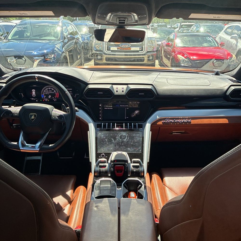 2019 Lamborghini Urus