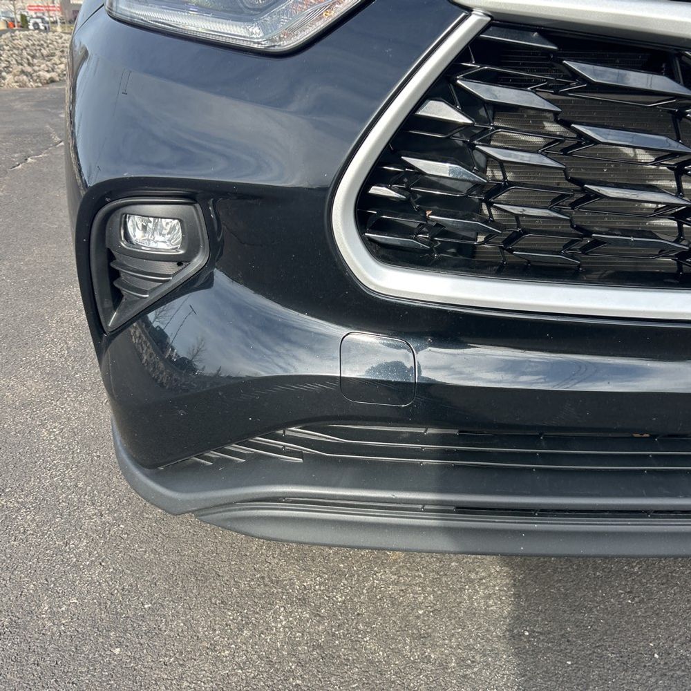 2021 Toyota Highlander LE