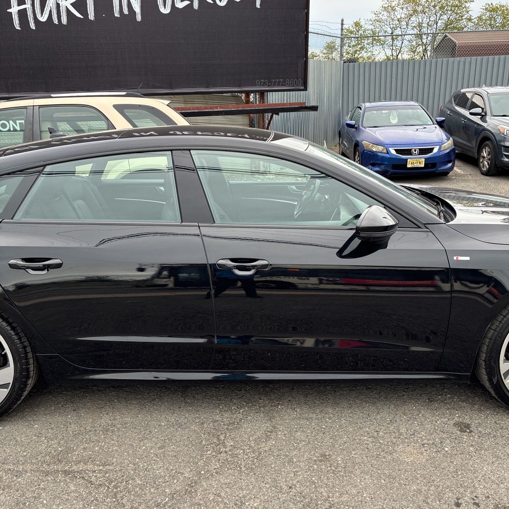2023 Audi A7 quattro Prestige 55 TFSI