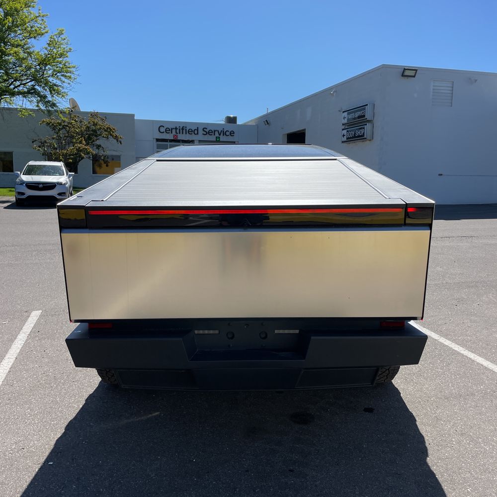 2024 Tesla Cybertruck CyberBeast