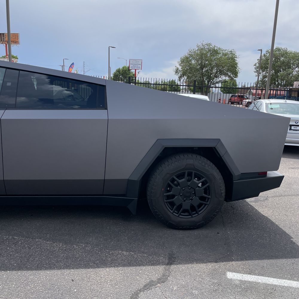 2024 Tesla Cybertruck Base