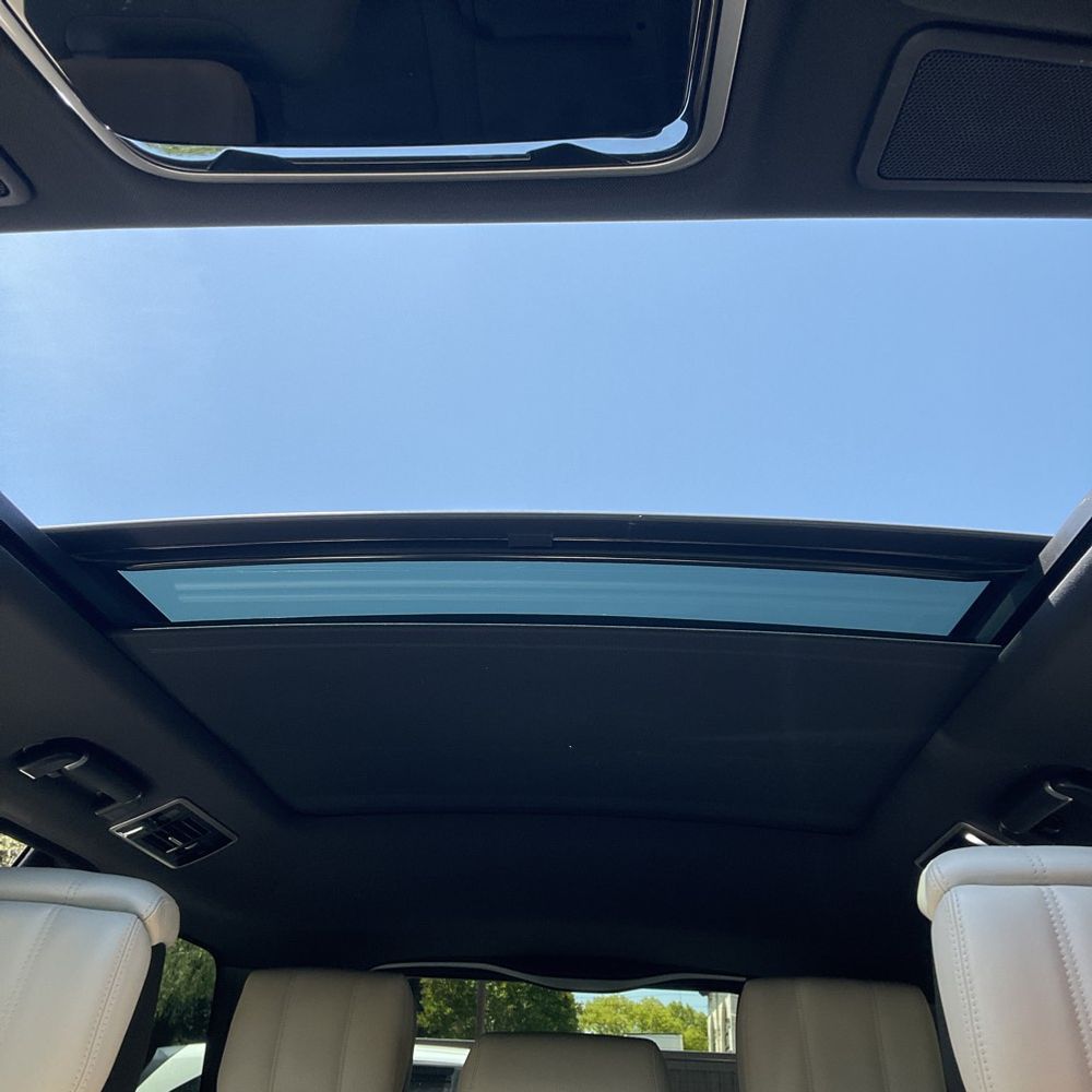 2022 Land Rover Range Rover P400 HSE Westminster Edition
