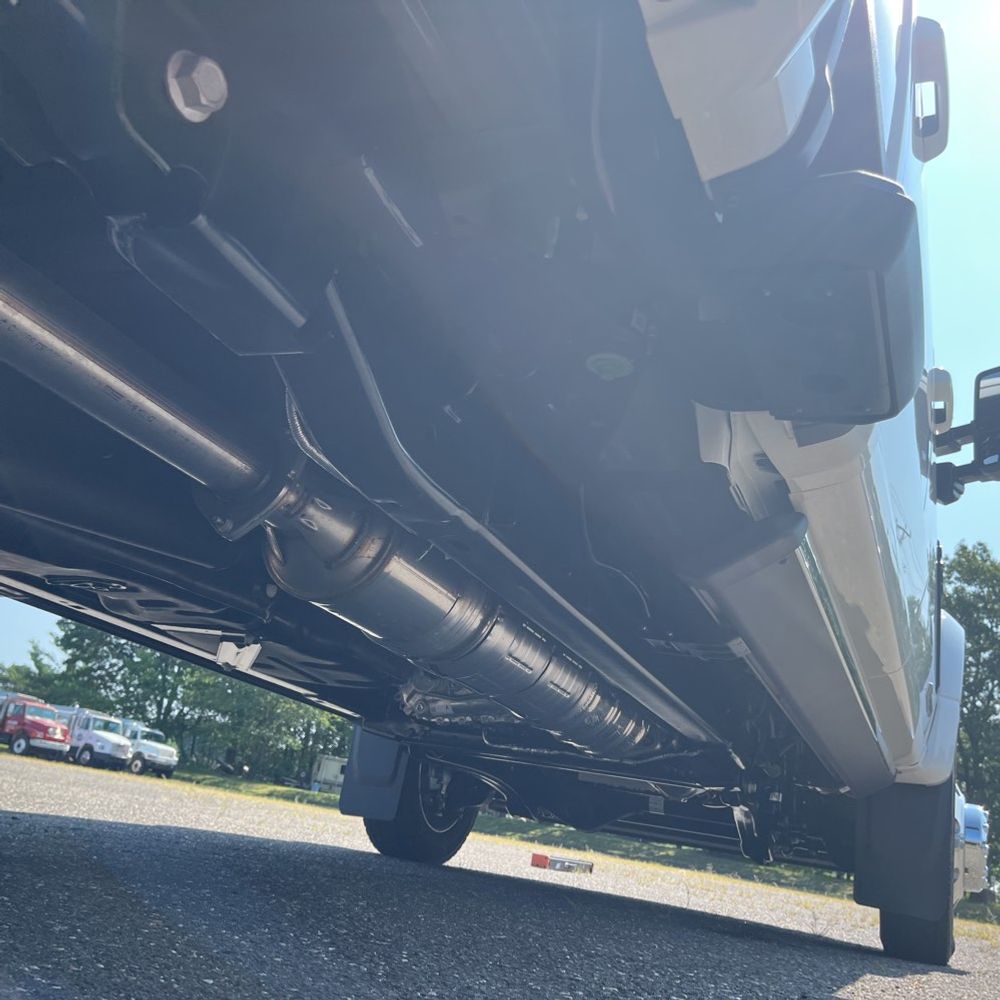 2025 Ford F-450 Super Duty Platinum