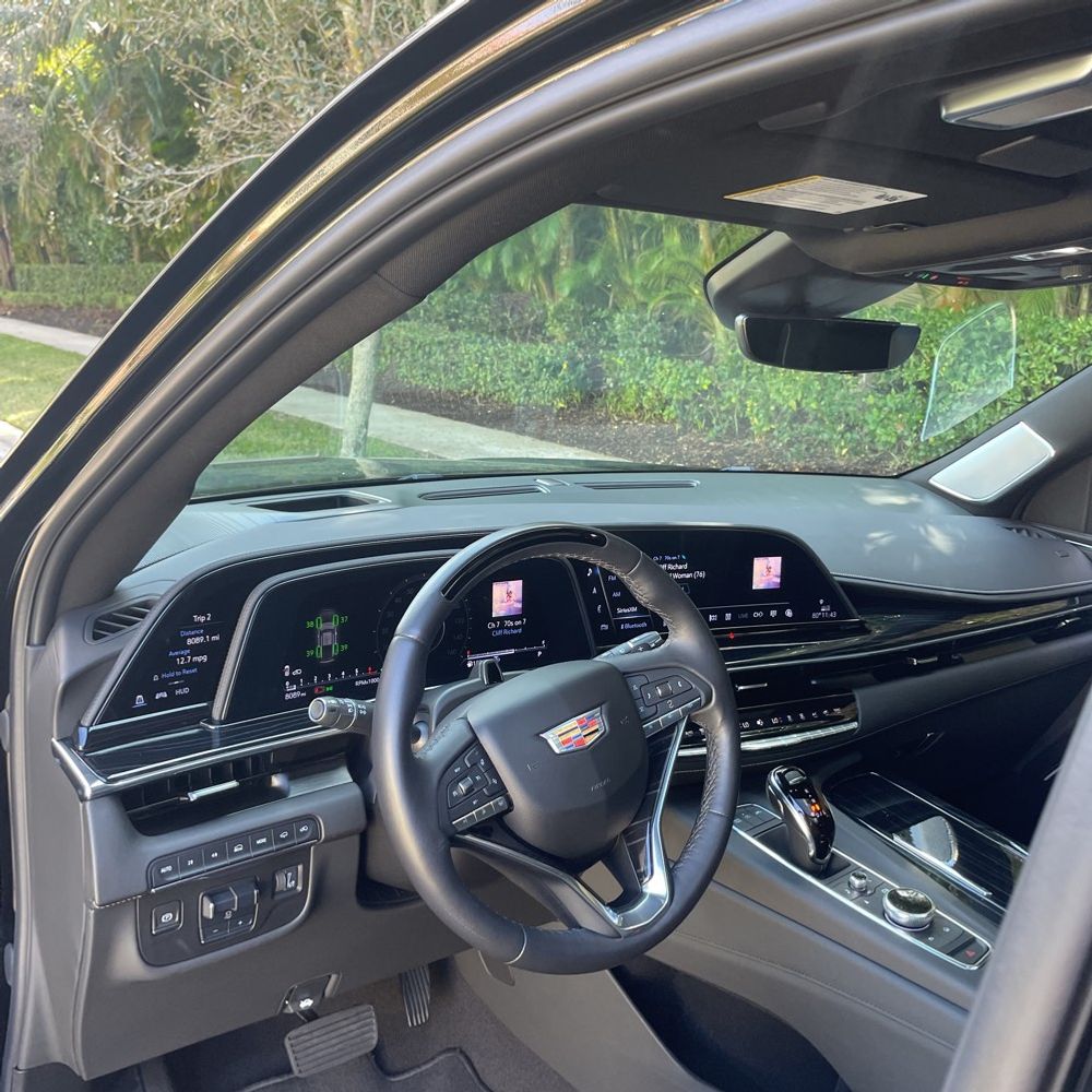 2024 Cadillac Escalade ESV Sport