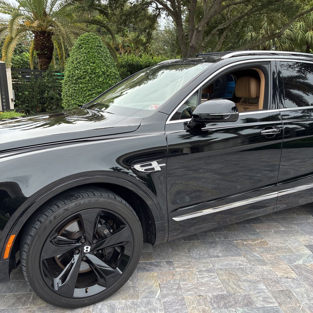 2018 Bentley Bentayga Base