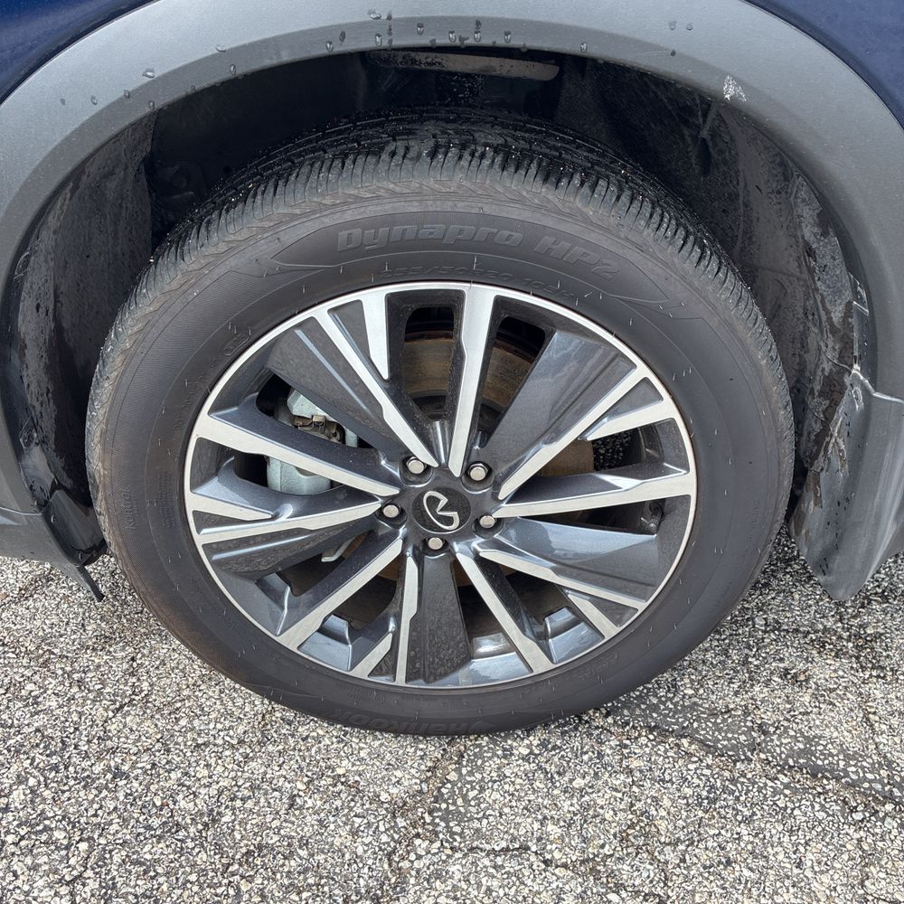 2026 INFINITI QX60 LUXE photo 17