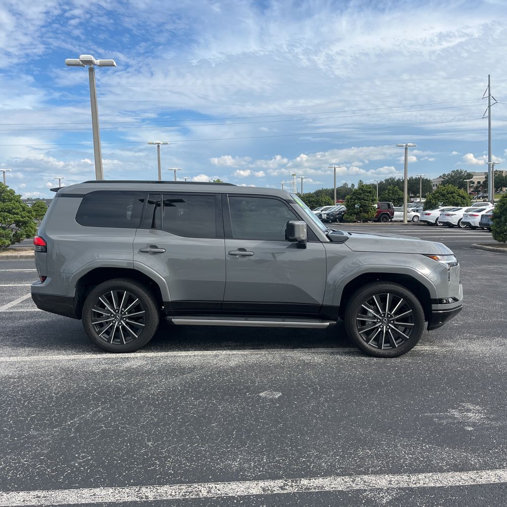 2024 Lexus GX 550 Luxury