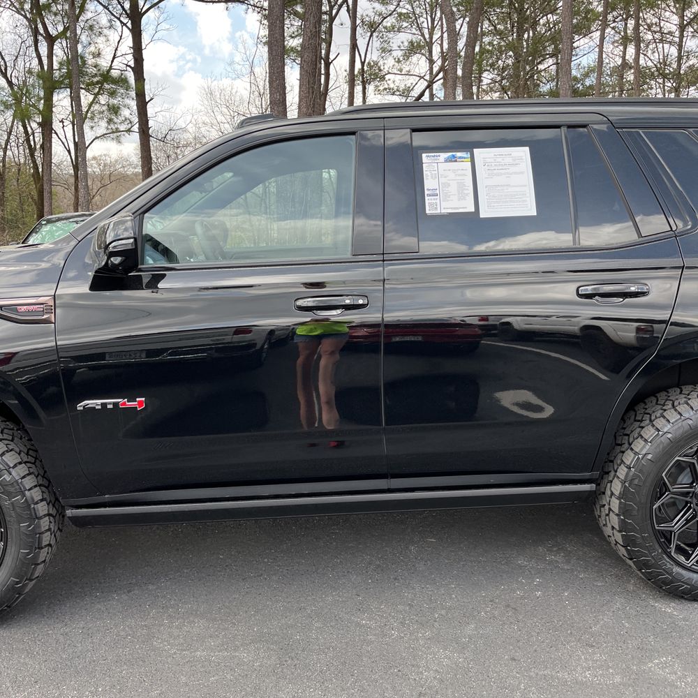 2025 GMC Yukon AT4 Ultimate