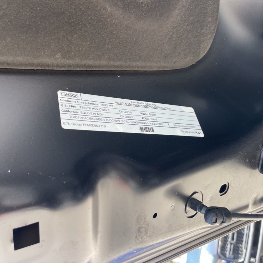 2023 Ford F-350 Super Duty Platinum