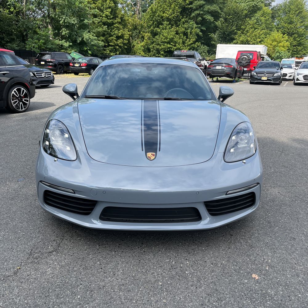 2024 Porsche 718 Cayman Base