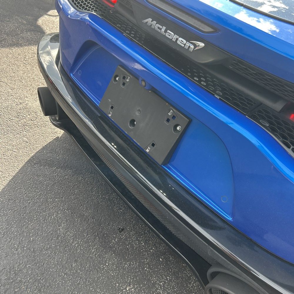 2021 McLaren GT  2D Coupe
