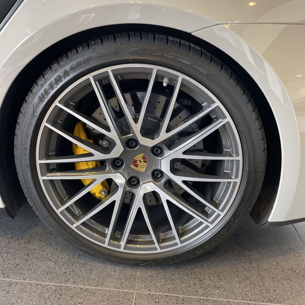 2024 Porsche 911 Turbo S