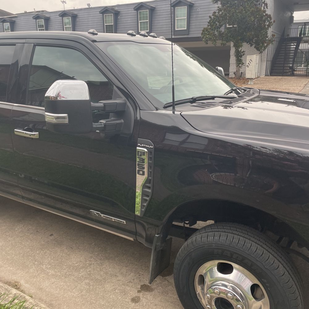 2023 Ford F-350 Super Duty Platinum