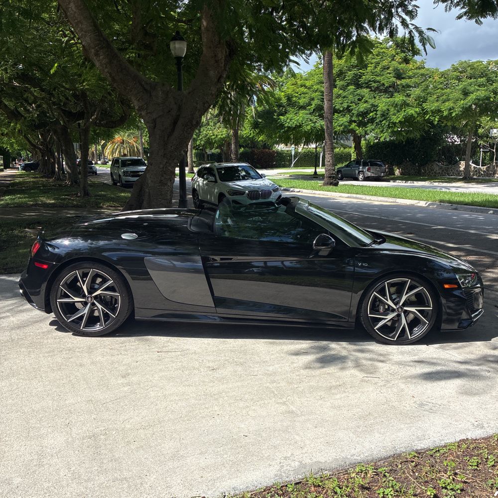 2023 Audi R8 V10 Performance