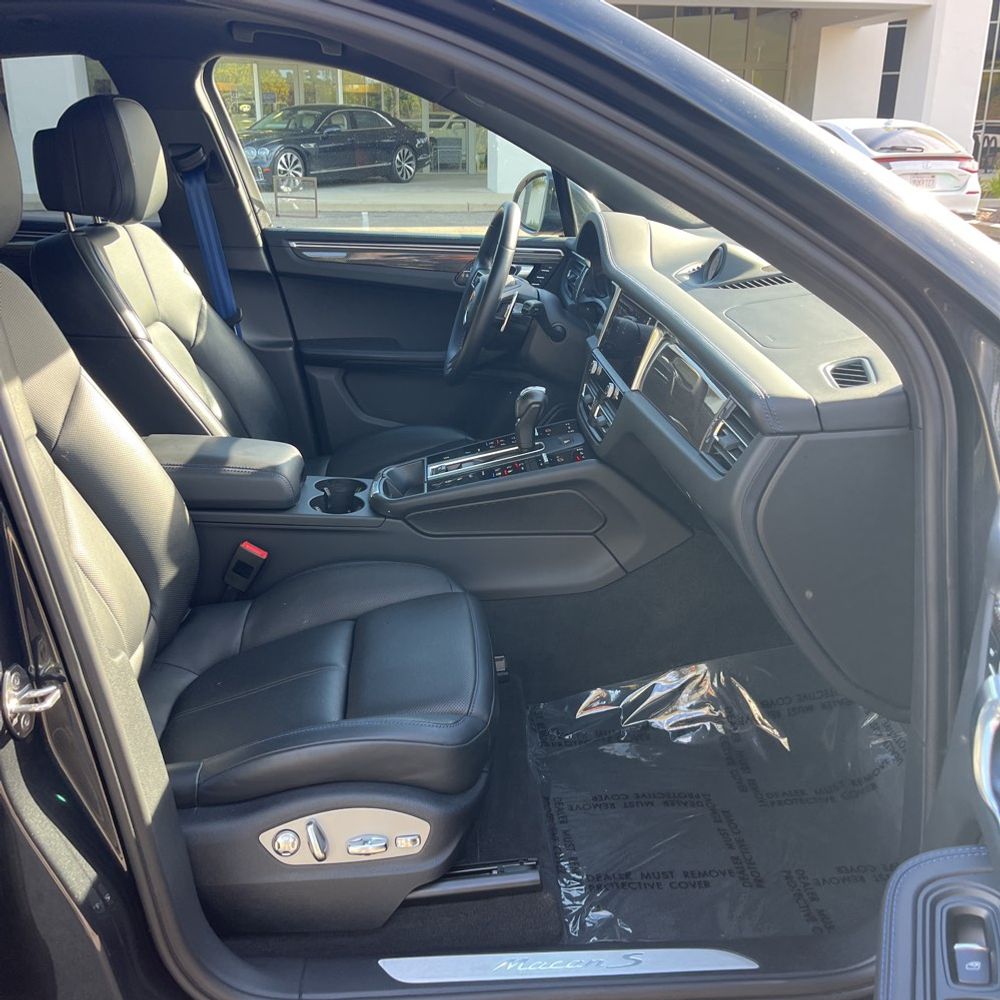 2024 Porsche Macan S