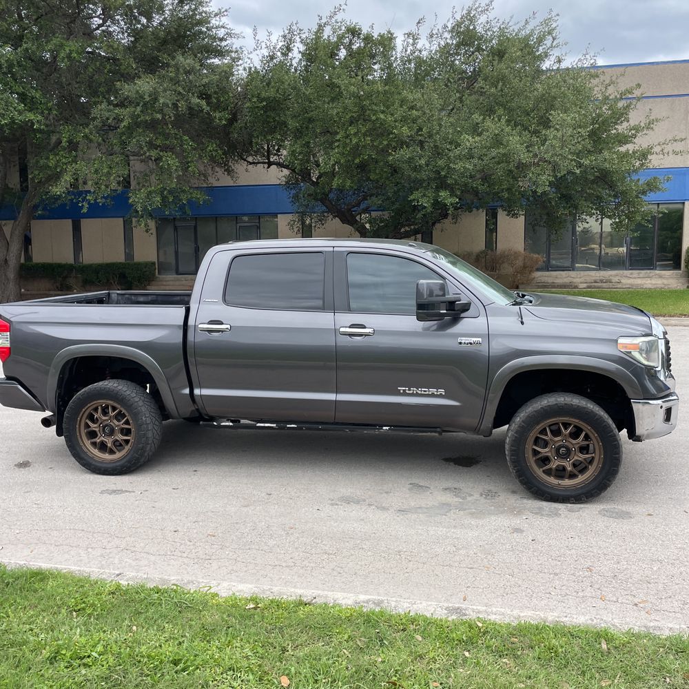 2017 Toyota Tundra Limited
