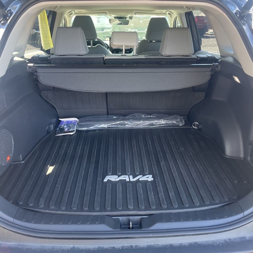 2023 Toyota RAV4 Hybrid Limited