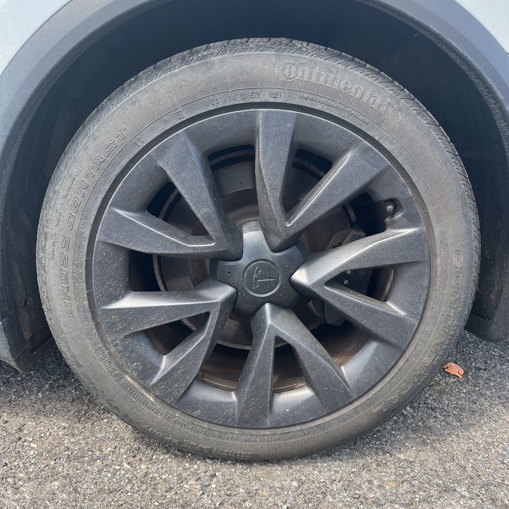 2022 Tesla Model X Base