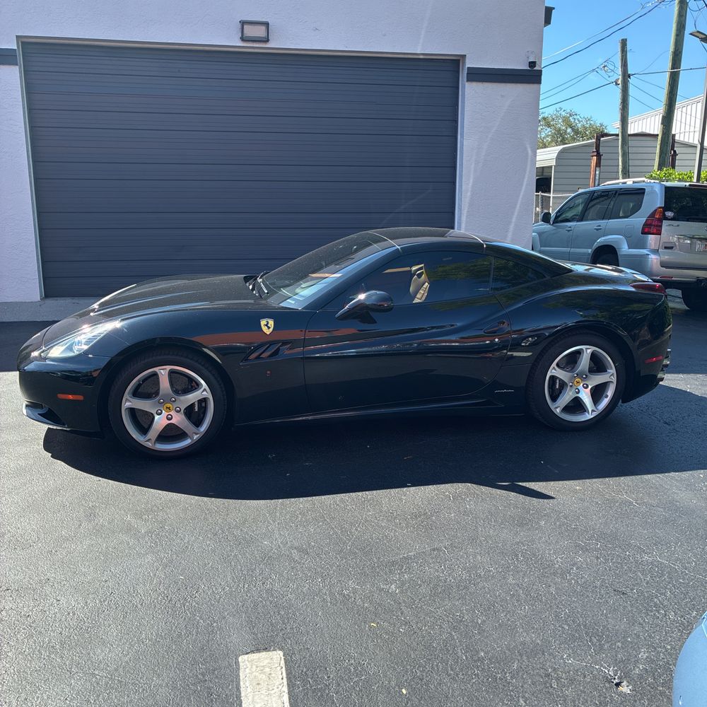 2010 Ferrari California