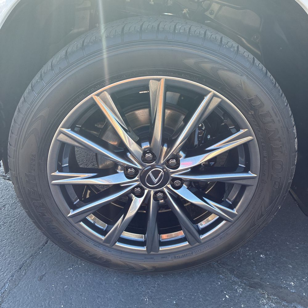 2024 Lexus LX 600 F SPORT Handling