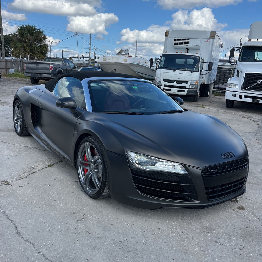 2011 Audi R8 5.2 Spyder