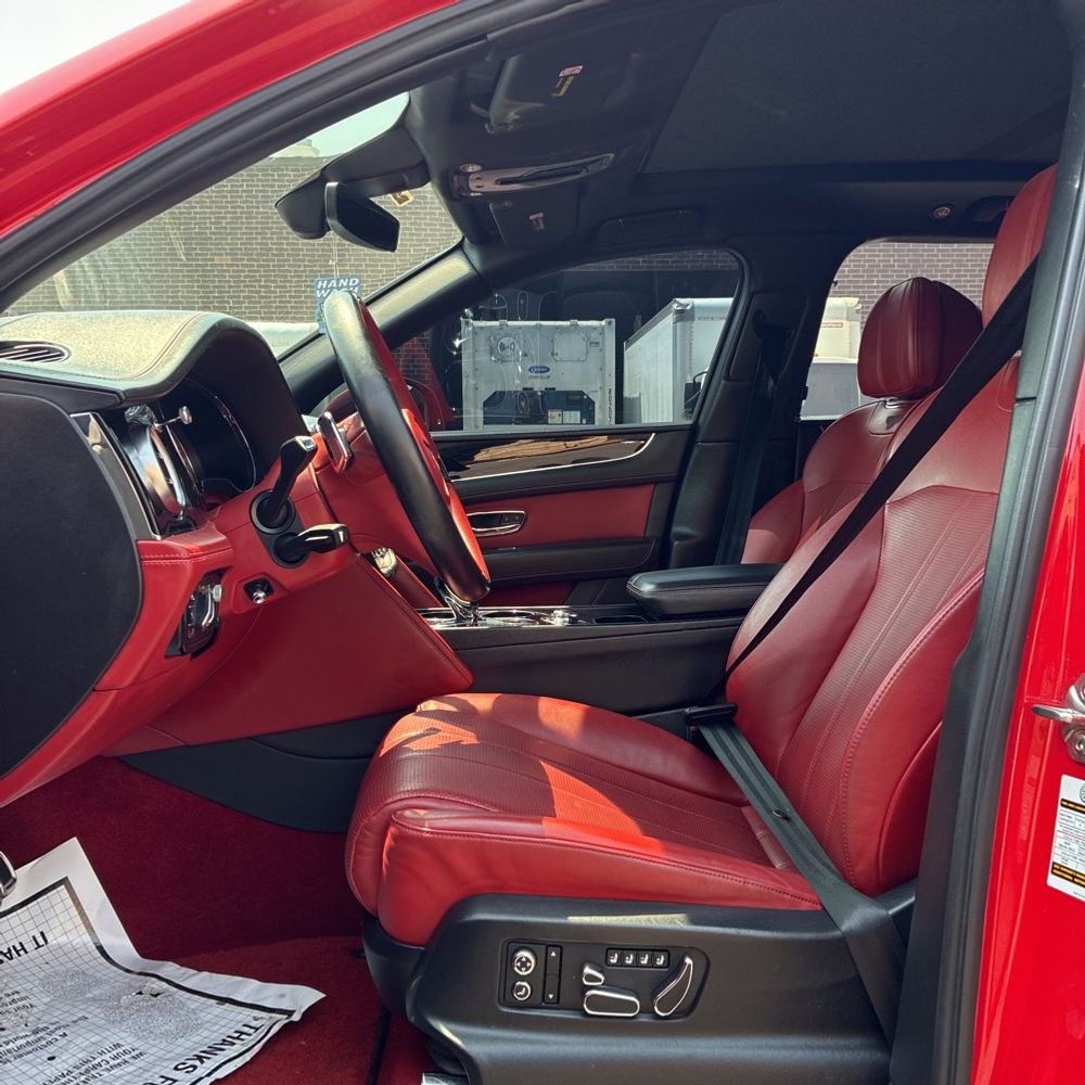 2019 Bentley Bentayga Base