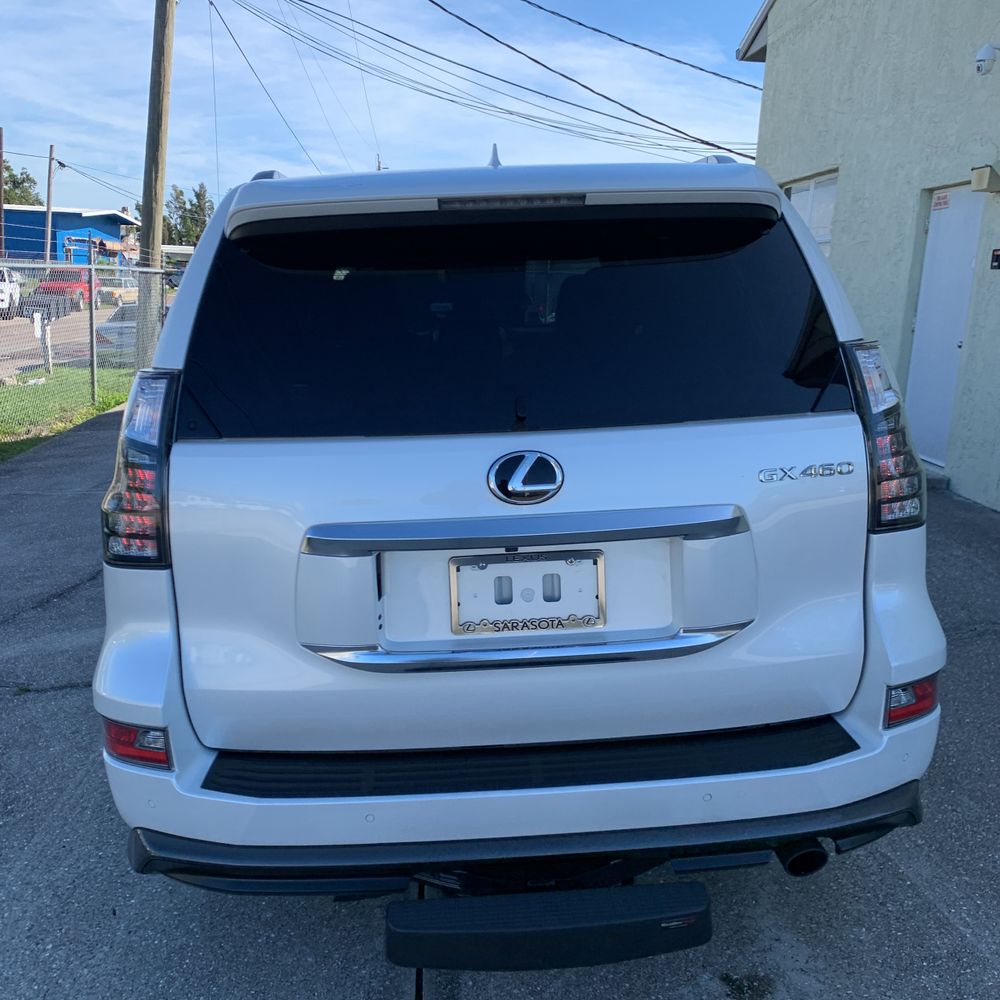 2023 Lexus GX 460 Base