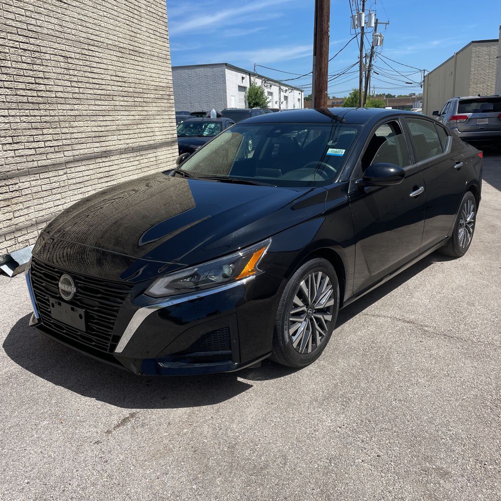 2023 Nissan Altima SV
