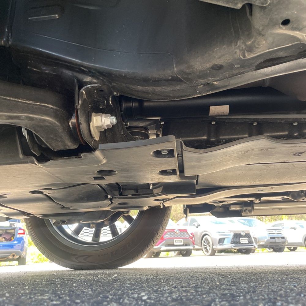 2024 Lexus LX 600 F SPORT Handling