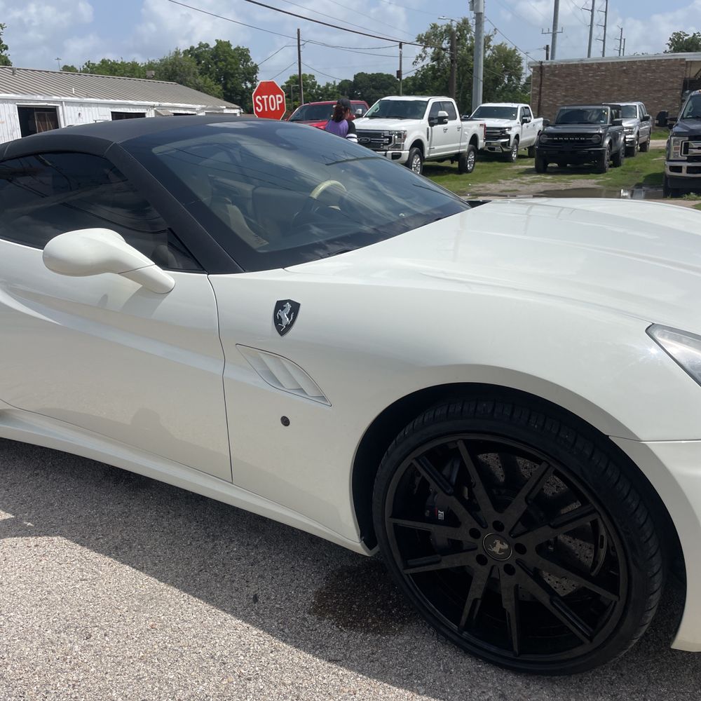 2013 Ferrari California Base
