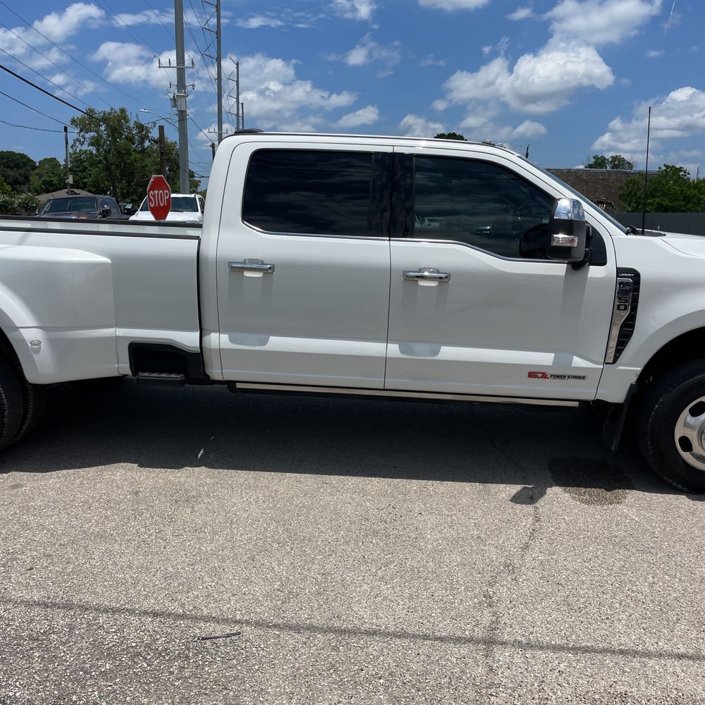 2024 Ford F-350 Super Duty Lariat