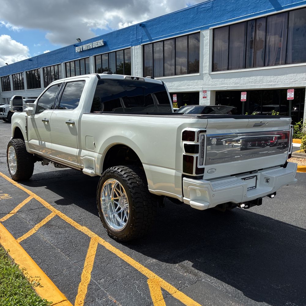 2024 Ford F-350 Super Duty Limited