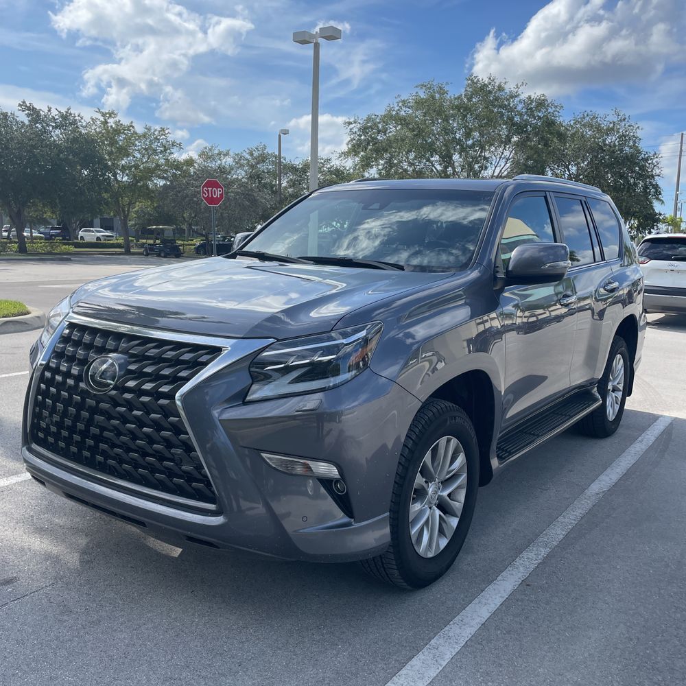 2023 Lexus GX 460 Base