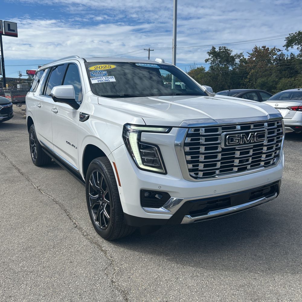 2025 GMC Yukon XL Denali