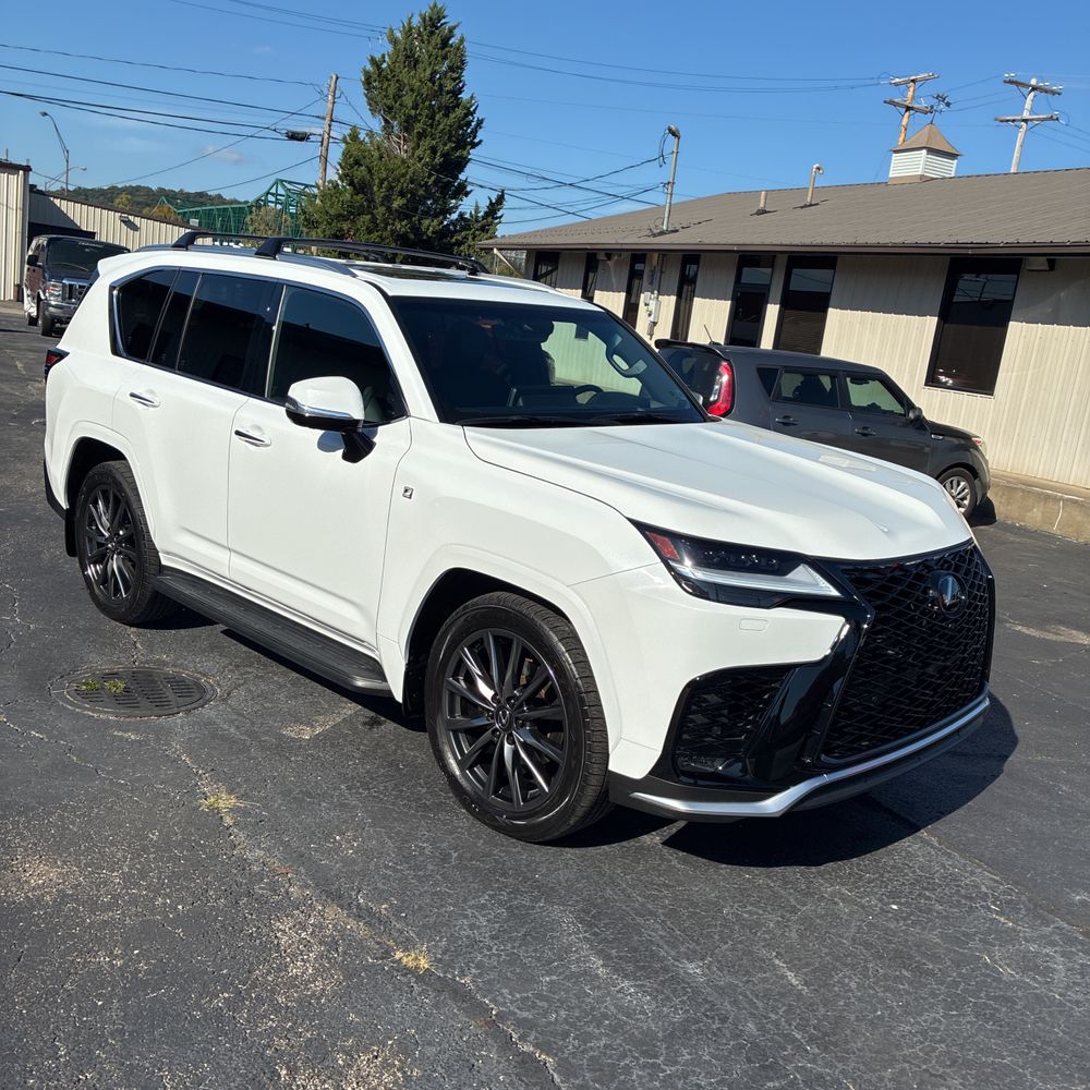 2024 Lexus LX 600 F SPORT Handling