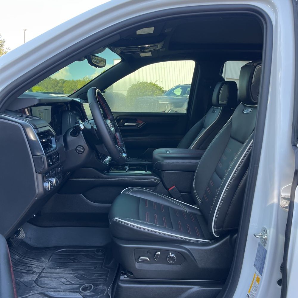2025 GMC Yukon AT4 Ultimate