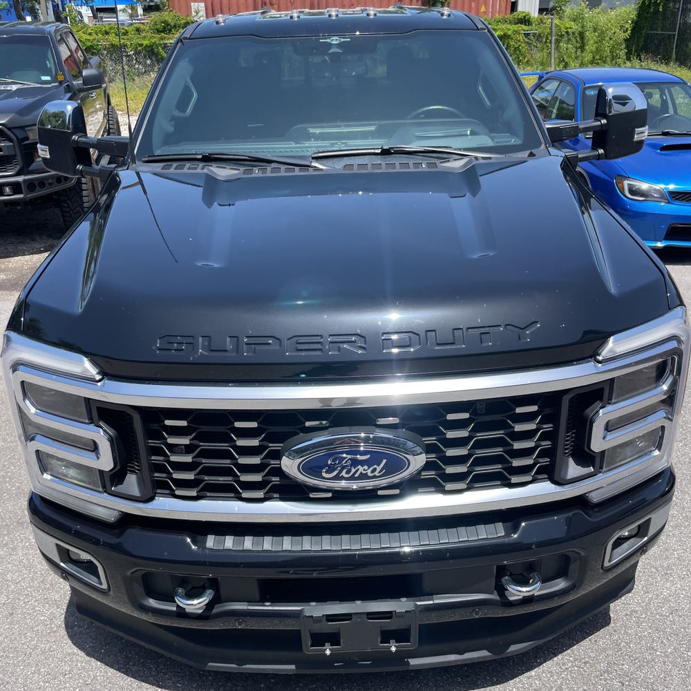 2023 Ford F-350 Super Duty Platinum