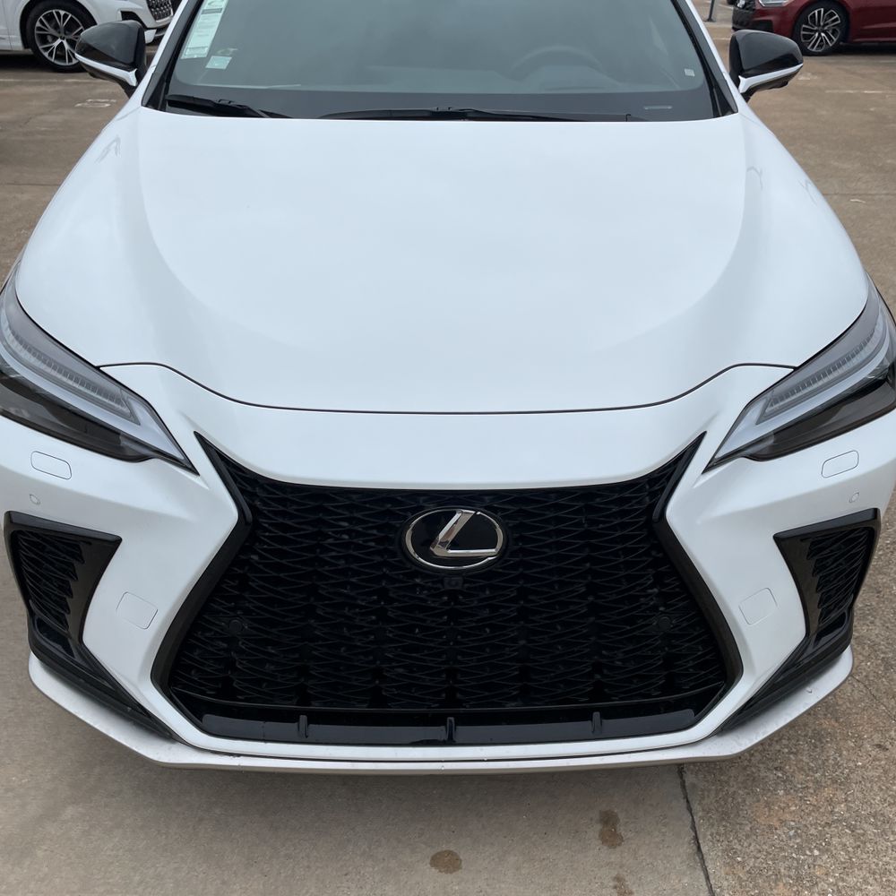 2025 Lexus NX 450h+ F SPORT Handling