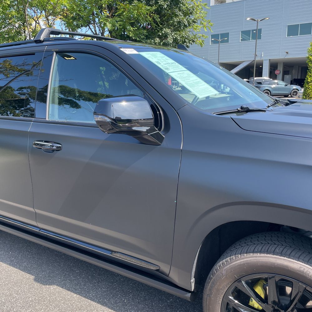 2024 Cadillac Escalade ESV Sport Platinum