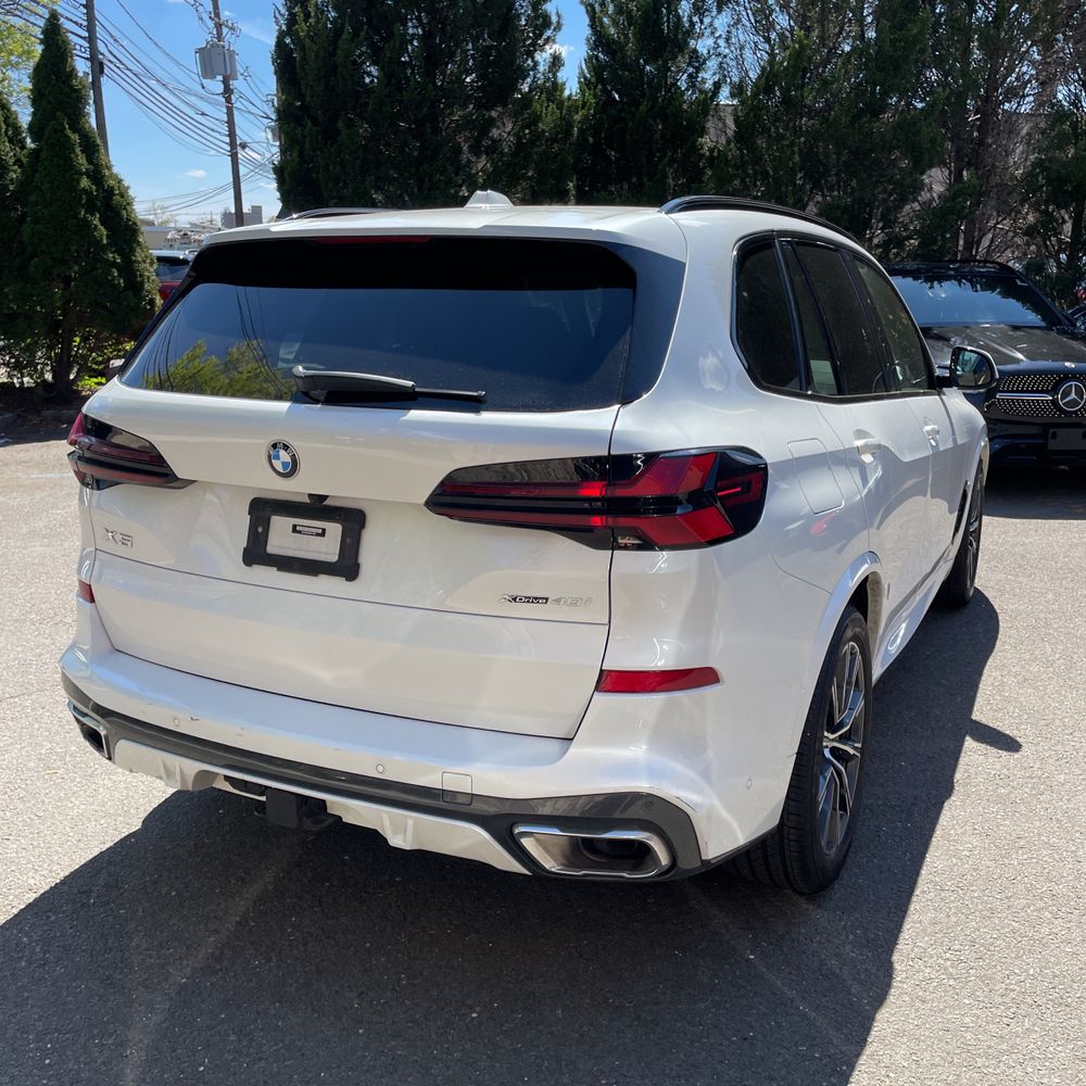 2024 BMW X5 xDrive40i