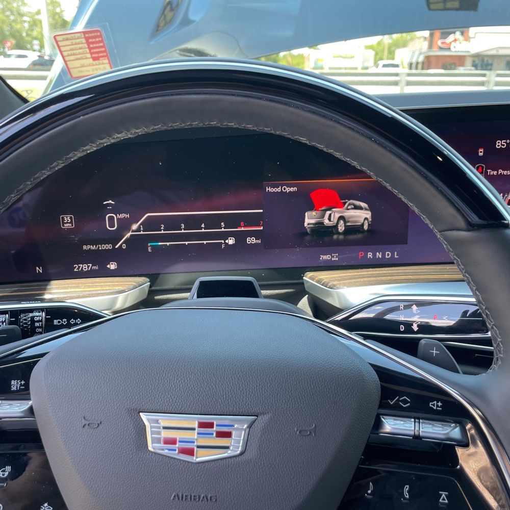 2025 Cadillac Escalade Premium Luxury
